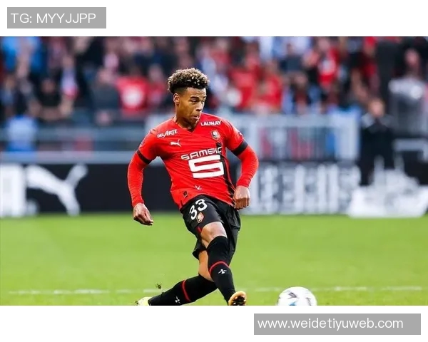 斯基拉透露巴黎与杜埃续约至2030年并大幅提升薪资待遇